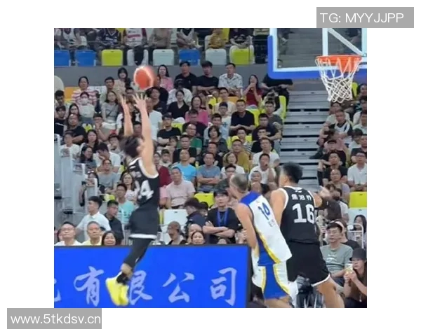 广州足球队的默契配合揭秘与战术分析之旅 广州足球队的默契配合揭秘与战术分析之旅