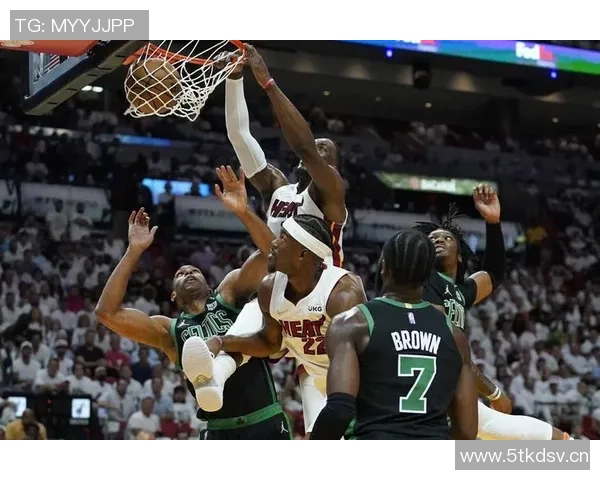 篮球NBA图片集：球场精彩瞬间